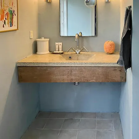 Fisherman's House By Lillebaelt With A Unique View *