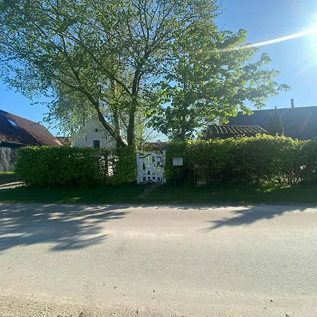 Fisherman's House By Lillebaelt With A Unique View * ハザスレウ