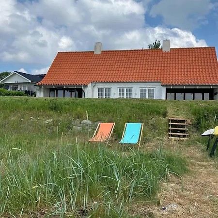 Fisherman's House By Lillebaelt With A Unique View *